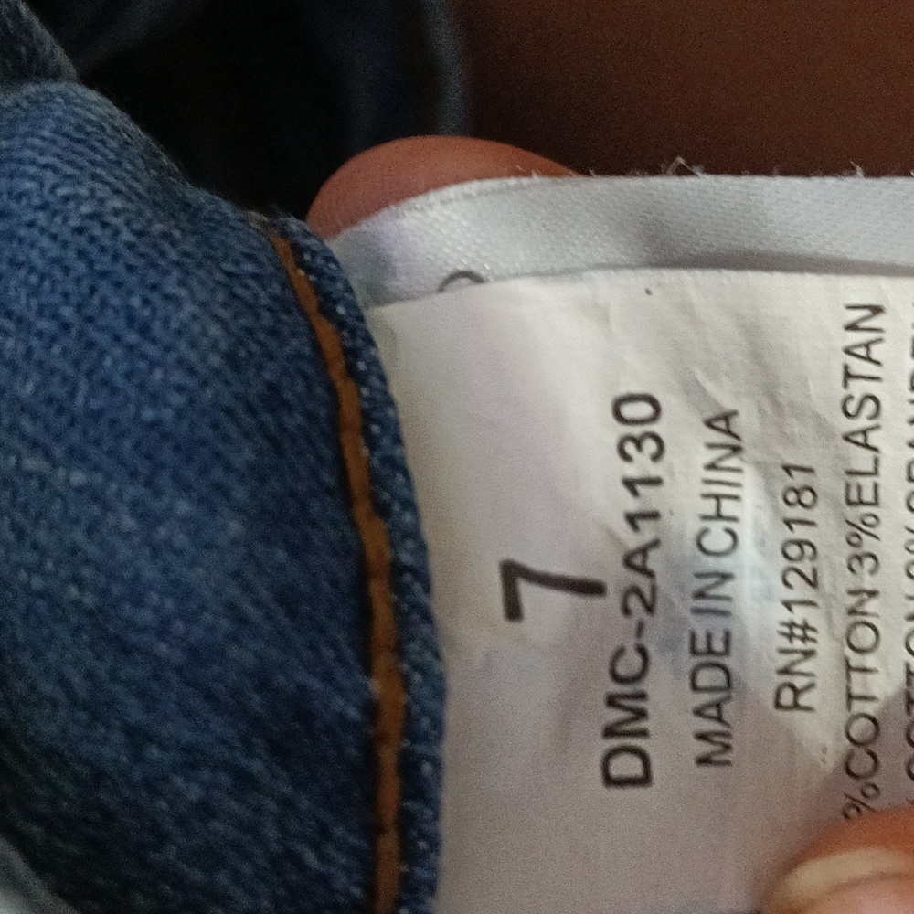 Machine Distressed Jeans - Picture 4 of 5